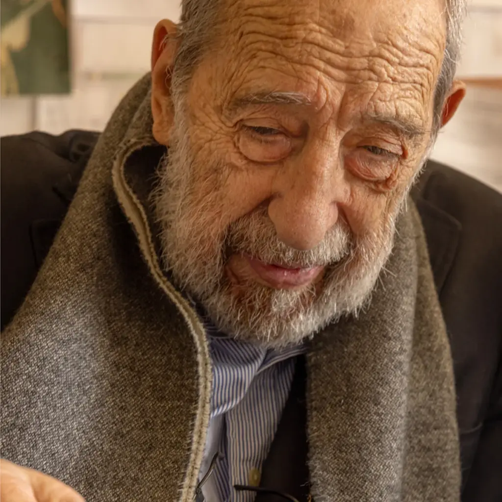 LEBOND Siza architect-designed titanium watch, with Álvaro Siza