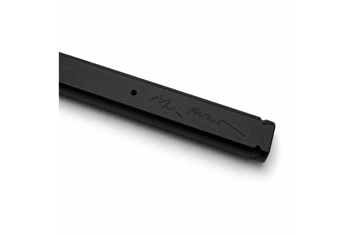 Rafael Moneo engraved signature on the Lebond Moneo Pen Black Edition