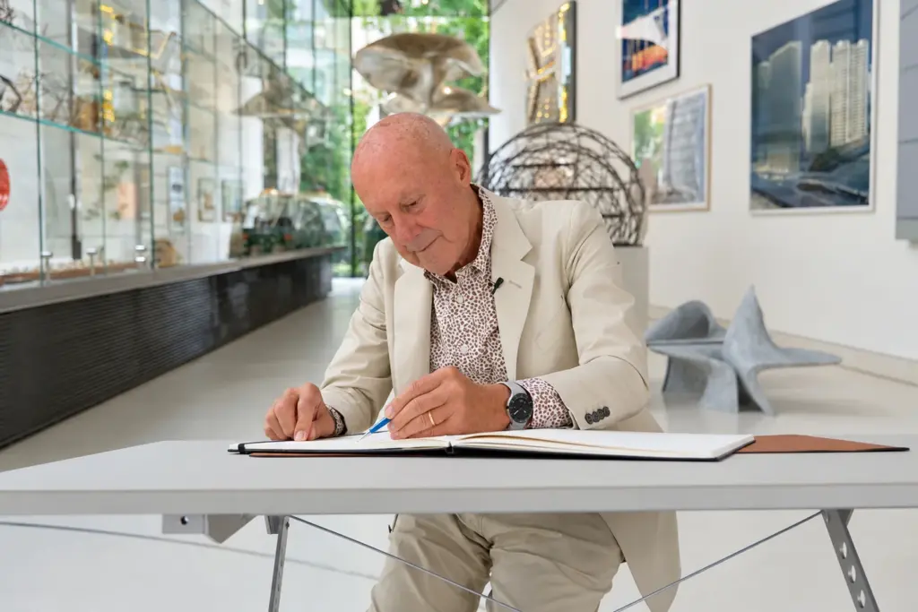 Norman Foster signing at the Norman Foster Foundation in Madrid