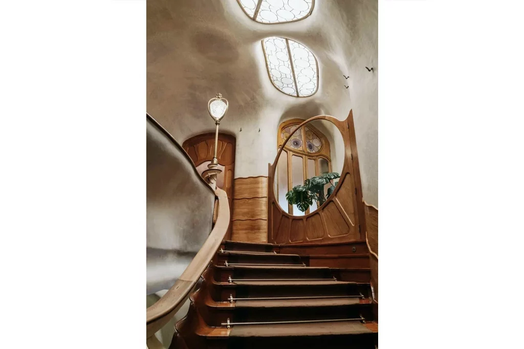 lebond architect homage to antoni gaudi lebond attraction decorative staircase